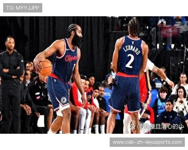 哈登组织推进助队完成漂亮团队配合